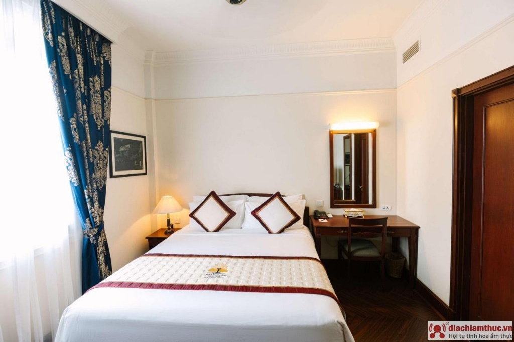 Du Parc Hotel Dalat cung cấp phòng nghỉ trang trí theo phong cách Pháp 