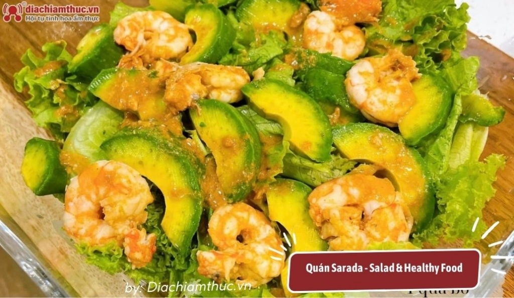 Salad tôm và bơ Quán Sarada